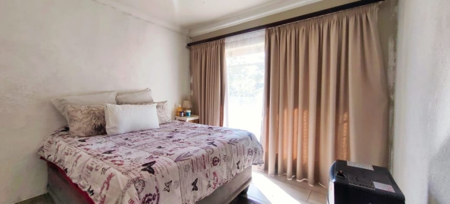 4 Bedroom Property for Sale in Miederpark North West